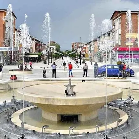 Affordable Apartment Close To The Castle Hunedoara Extérieur photo