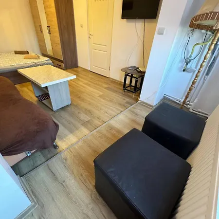 Affordable Apartment Close To The Castle Hunedoara Extérieur photo
